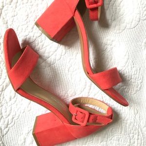 CL by Laundry NWT Jody Faux Suede Sandal Coral 6.5